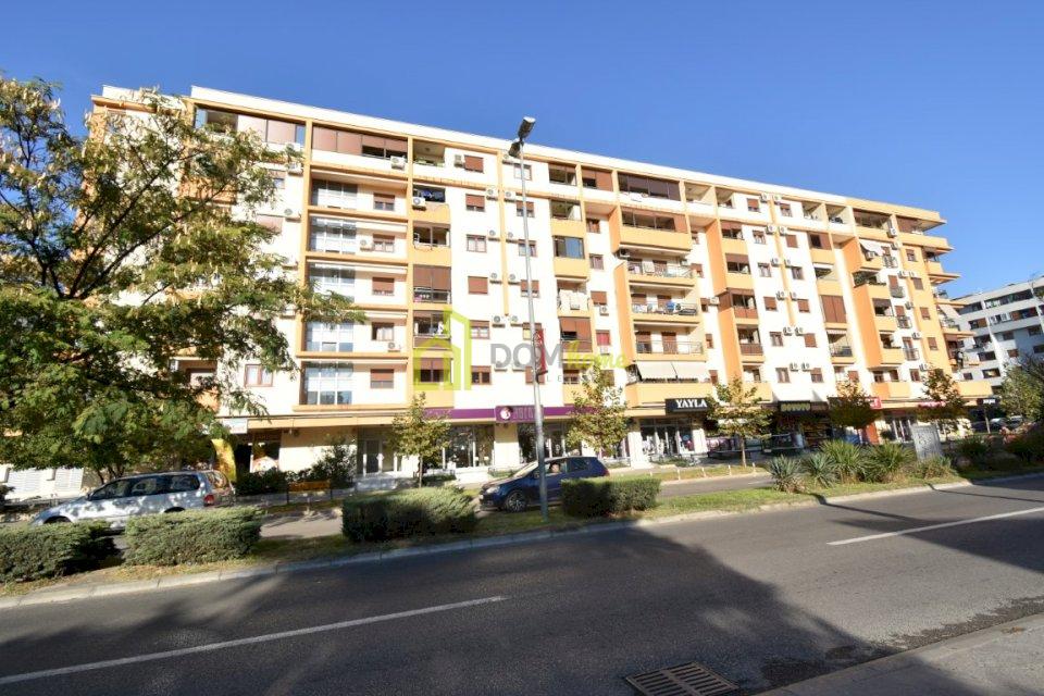 Dvosoban stan 68m2, Stari Aerodrom